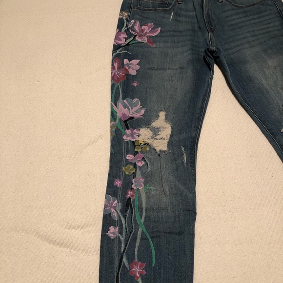 Embellished Jeans - Picture 2 of 4